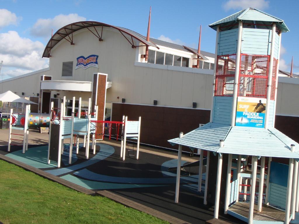 Holidays At Perran Sands Holiday Park 佩伦波斯 外观 照片