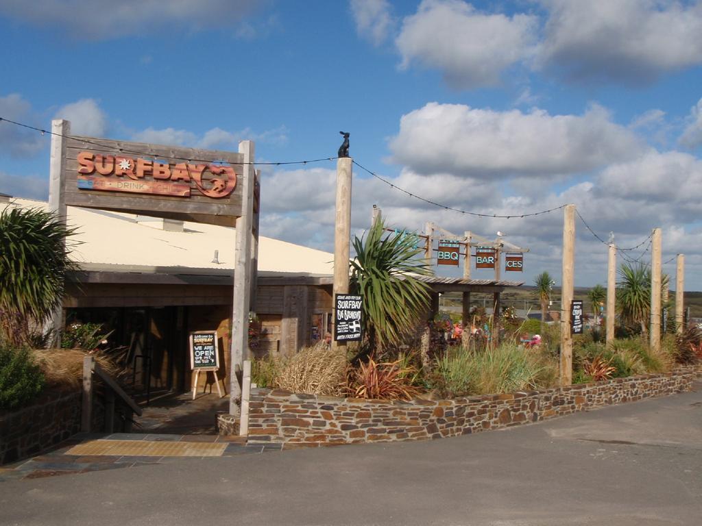 Holidays At Perran Sands Holiday Park 佩伦波斯 外观 照片