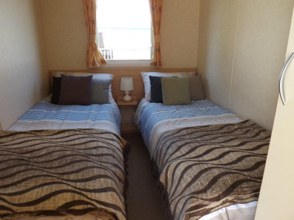 Holidays At Perran Sands Holiday Park 佩伦波斯 外观 照片